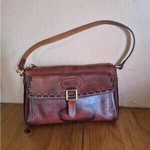 Genuine Leather Dooney & Bourke Florentine Tassel shoulder bag medium size